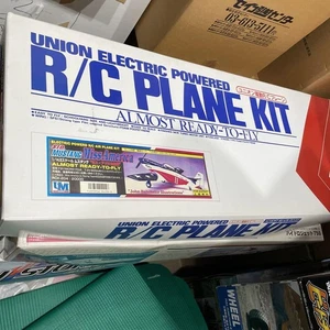 UNION R/C PLANE KIT MUSTANG - Picture 1 of 4