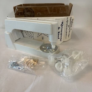 Vintage BeDazzler Fashion Rhinestone & Stud Setter Machine Kit - Picture 1 of 3