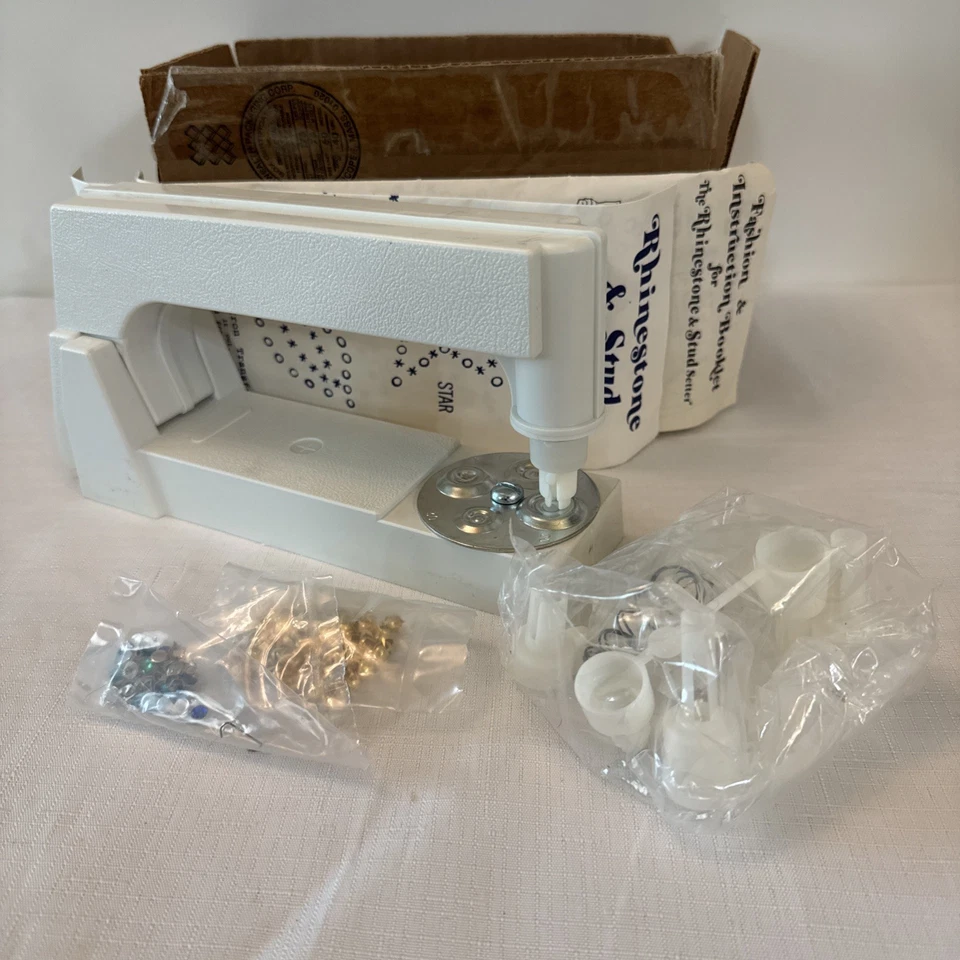 Vintage 1980s BeDazzler Kit Stud Gem Rhinestone Setter Machine NO. 70000 USA