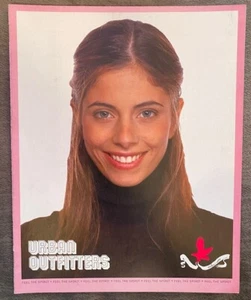 Urban Outfitters Catalog RARE LOCCAT - Imagen 1 de 4
