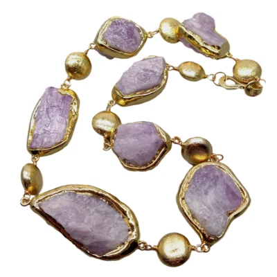 Collar de cuentas cepilladas con borde chapado en oro crudo áspero kuncita rosa natural 20" Foto 1 de 4