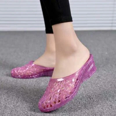 Sandalias de gelatina informales para mujer Zapatos de mula ahuecados Tacón de cuña Zapatillas de verano Foto 1 de 4