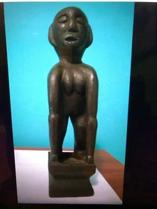 ANTIQUE AFRICAN -  "LONG ARMED MAN" WOOD FIGURINE  10 5/8 "H , 19.3 Oz. - Picture 1 of 7