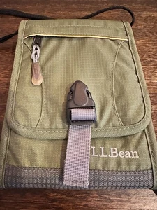 LL Bean Viaje Pasaporte Organizador Billetera Bandolera Viaje Vacaciones Oliva/Naranja - Imagen 1 de 18