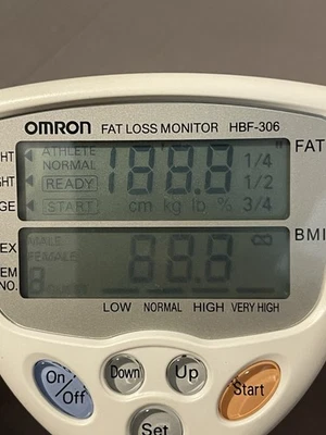 Monitor de pérdida de grasa Omron HBF-306C rastreador IMC peso blanco PROBADO FUNCIONANDO Foto 1 de 2