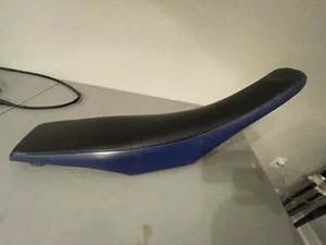 2001 Yamaha Yz250f OEM SEAT  - Picture 1 of 3