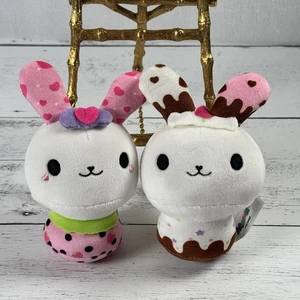 Lote de 2 conejitos de postre Mewaii surtidos de felpa de 3,5 pulgadas de bolsa ciega - Imagen 1 de 3
