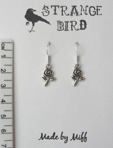 Teeny tiny rose! earrings funky cute roses flowers - Picture 1 of 1