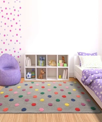 Handmade tufted carpets in size-  120 cm x 180 cm, 4 x 7 ft, 4 x 8 ft, 5 x 7 ft, - Image 1 of 2