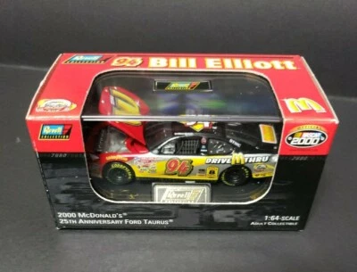 McDonald's 2000 25 aniversario Ford Taurus Nascar Bill Elliott escala 1:64 Foto 1 de 4