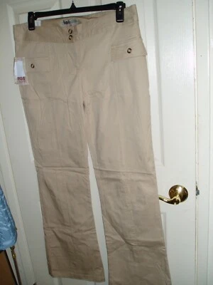 Nuevos Pantalones LEI Caqui Talla 15 Regular Nuevos con Etiquetas $38 Elastizados Pierna Acampanada Junior Jr $0 ¡S/H! Foto 1 de 4