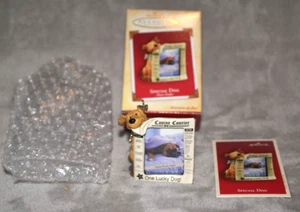 Hallmark Keepsake Ornament 2004~ Perro Especial~ Portafotos Periódico de Navidad - Imagen 1 de 4