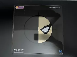 Mezco Toyz 1:12 Colectivo DC Comics PX Previews Exclusivo Deathstroke Stealth - Imagen 1 de 4