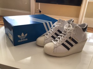 adidas heeled trainers