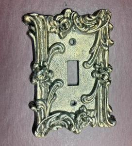 Vintage Mid Century Single Switch Plate Cover Metal Raised Floral Pattern - Picture 1 of 8