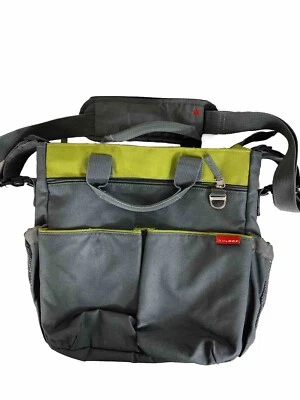 SKIP HOP DIAPER BAG Messenger Adjustable Duo Signature Grey & Green Changing Pad - Image 1 of 4