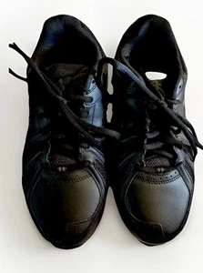 New Balance Herren schwarz Stil 519 Größe 8 brandneu. - Bild 1 von 7
