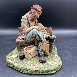 Vintage Naturecraft England Mann Figur Statue Solitude 836 Hobo Park Bank 6" - Bild 1 von 8