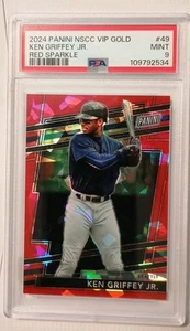  Ken Griffey Jr 2024 Panini NSCC 🥇VIP Gold 🔴Red Sparkle /149 🔥 PSA 9 Low Pop - Bild 1 von 6