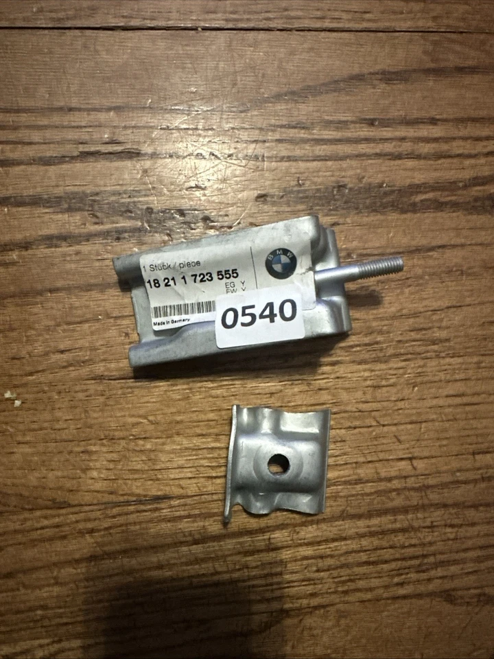 Soporte de escape original OEM para BMW 318i 318is 323i 323is 325i 325is 328i Foto 1 de 1