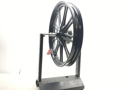 Llanta delantera recta 21x2,15 Kawasaki Vulcan 900 VN900C 06-16 Foto 1 de 4