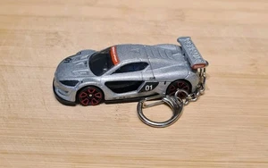 1/64 DIECAST MODEL CAR RENAULT SPORT RS KEYCHAIN KEYRING - Picture 1 of 4