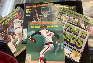1970's SPORTS ILLUSTRATED FIVE DIFFERENT. BASEBALL & BASKETBALL - Picture 1 of 3
