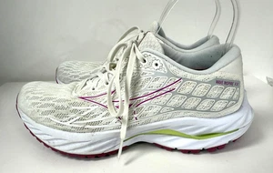 MIZUNO Women's White Wave Inspire XX 20 Running Sneakers Size 9 - Picture 1 of 6