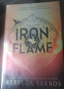 Iron Flame by Rebecca Yarros (Hardcover) Fourth Wing Series Book 2 Excellent π - Foto 1 di 3