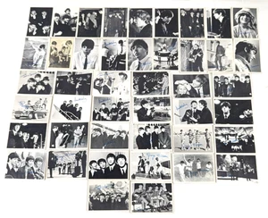 Vintage Collection Of Black And White Beatles Facsimile Autograph Trading Cards - Picture 1 of 12