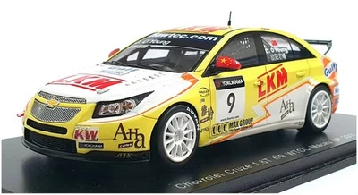 Spark 1/43 Scale S2450 - Chevrolet Cruze 1.6T #9 WTCC Macau 2011 - Image 1 of 4