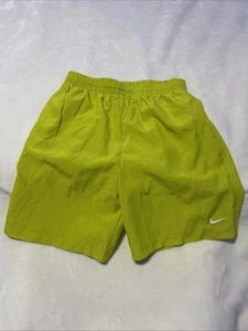 NWT Nike Kid's/Boy's Dri-FIT Multi Plus Training Shorts Multi Size XL Lime $25 - Picture 1 of 9