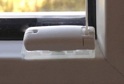 Klebeplatten für Plissees VS2  - Montage ohne Bohren - Stick & Fix - Bild 1 von 4