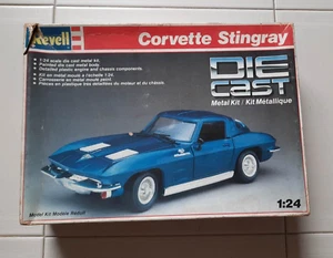 Corvette Stingray Model Kit 1:24 Blue Metal Body Revell 8706 Loose Unassembled - Picture 1 of 10