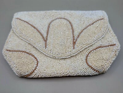 Cartera sin asas de colección hecha a mano con cuentas de vidrio blanco semilla imitación perla Bélgica 6,5 X 4"  Foto 1 de 4