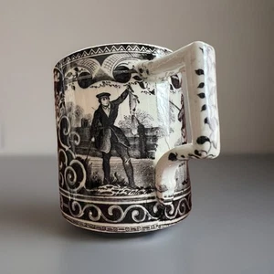 Taza infantil Staffordshire negra antigua, patrón de caza escocés, C1830 - Imagen 1 de 15