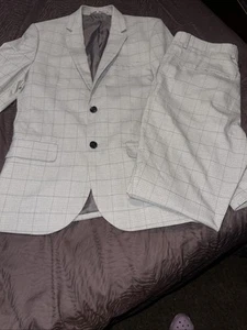 Men’s H & M Dress Suit   Grey Checkered Size 29 X 32 Jacket Size Small - Picture 1 of 8