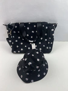 Alice + Olivia Daisy Print Black Duffel Overnight Bag Shoulder Strap NWT + Hat - Picture 1 of 14