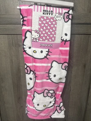 Nueva manta preescolar Hello Kitty Faces rosa a rayas 46" x 60" con etiqueta Foto 1 de 4