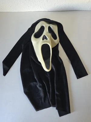 Vintage 90s Scream Ghostface Mask Glow In The Dark Easter Unlimited Inc - Image 1 of 4
