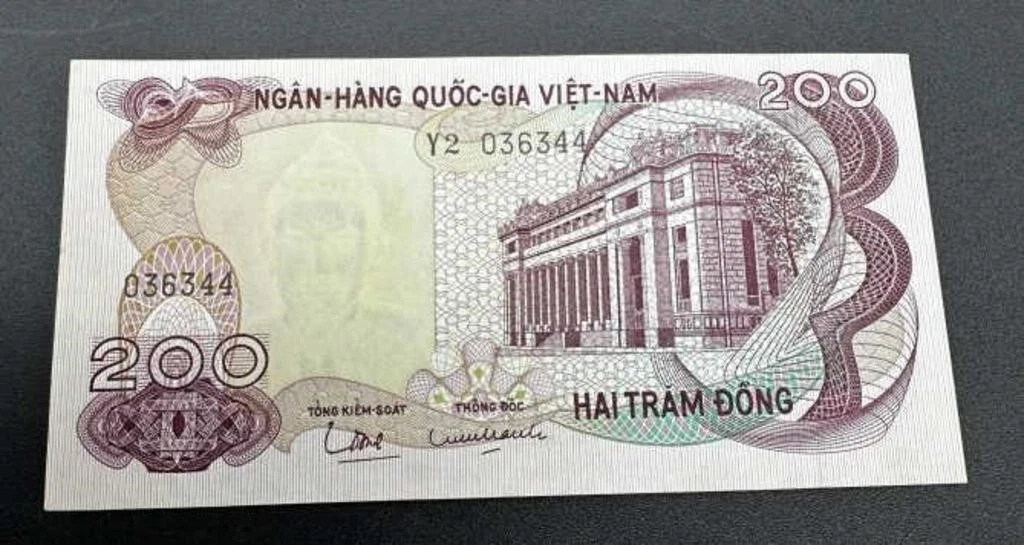 南ベトナムドン10 Dong 1985 P93s 標本 未流通 グレード 64 南ベトナムドン10 Dong 1985 P93s 標本 未流通 グレード 64 - メルカリ