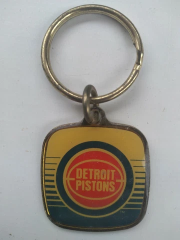 Vintage 1990 DETROIT PISTONS Keychain by Wincraft New / Old Stock Cover