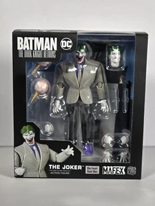MAFEX El Guasón #214 Variante Caballero Oscuro Regresa Raro Juguete Medicom DC Nuevo - Imagen 1 de 2
