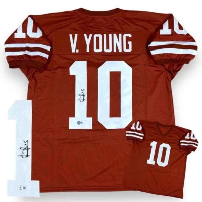 Camiseta firmada autografiada por Vince Young - autenticada por Beckett Foto 1 de 3