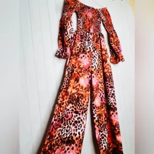 Boohoo Animal Leopard Print Bardot Wide Leg Smocked Jumpsuit Party Vacay NWT S 4 - Picture 1 of 7