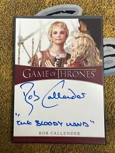 Autografo 2021 GoT Iron Anniversary 2 Rob Callender come iscrizione Clarenzo - Foto 1 di 2