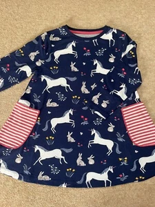 Mini Boden Cotton Tunic Dress NEW Unicorn Rabbit Age 9-10 Navy Flower Pockets - Picture 1 of 9