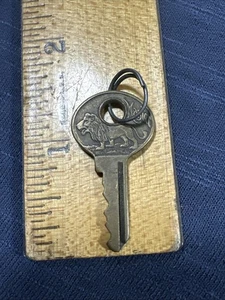 Vintage Master Lock Key Brass #P843 Lion Logo Embossed - Picture 1 of 2