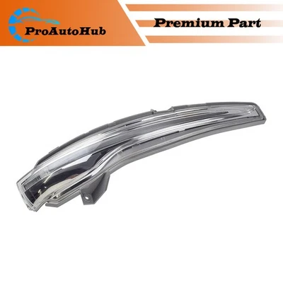 Left Side Mirror Repeater Indicator Lamp For Mercedes W205 W222 W217 0999067301 - Image 1 of 4