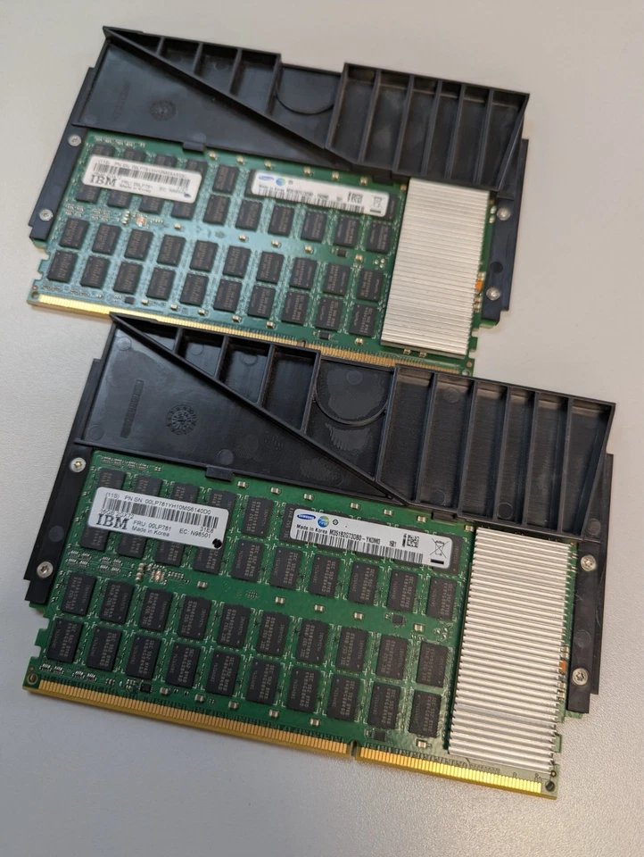 IBM 00LP781 16GB DDR3 (x2) Memory CDIMM DRAM 1600MHz - 32GB Total - Image 1 of 1